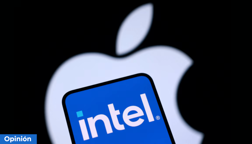 Logo de Intel en primer plano con la silueta del logotipo de Apple en el fondo.