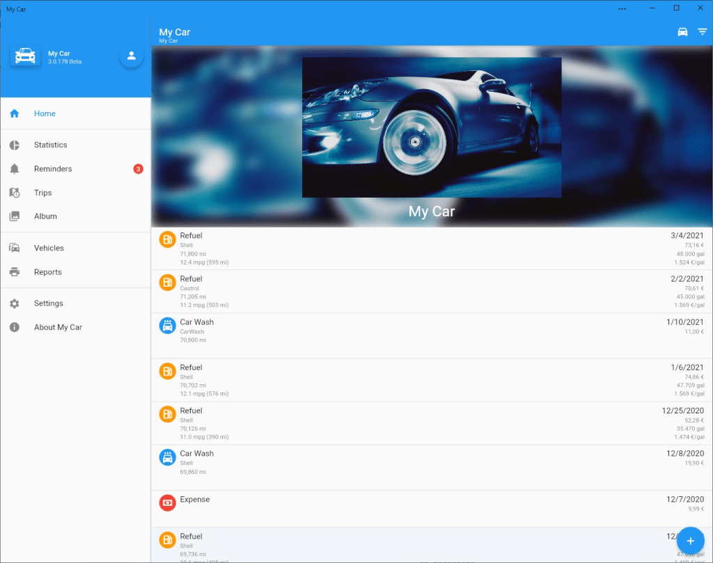 Interfaz de aplicación 'My Car' mostrando registros de combustible y lavado de automóvil con un fondo de imagen de un coche.